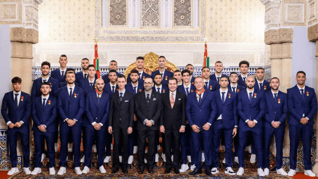 HM King Mohammed VI Awards National Football Team with Royal Wissams, King Mohammed VI Awards to the football team, Morocco World cup 2022,